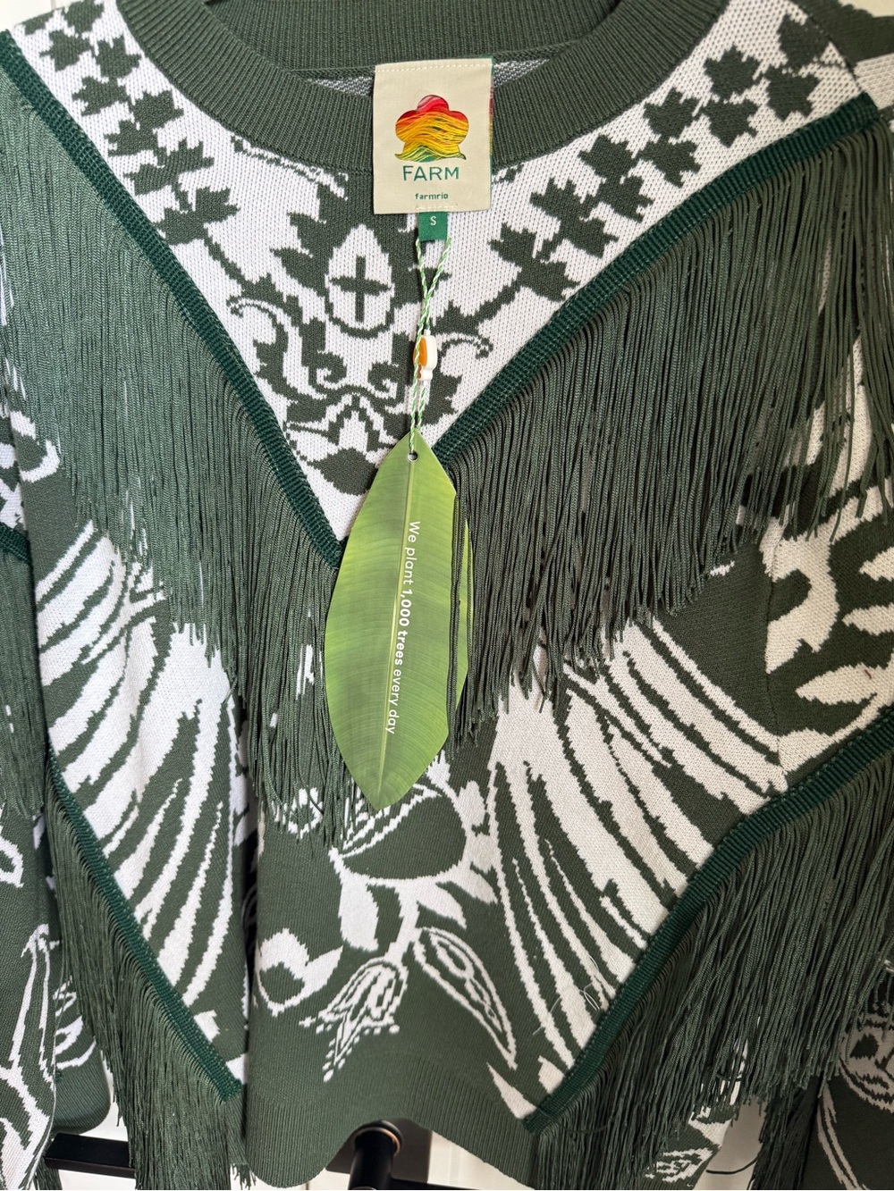 NWT Farn Rio Miranda Dark Green and White Fringe Knit Sweater size S. - Picture 6 of 11